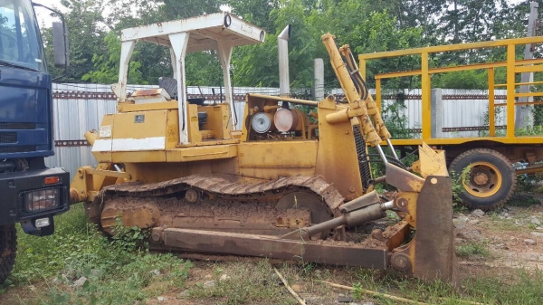 ขายแทรคเตอร์ LIEBHERR PR722 สภาพสวยเต็มทุกอย่าง ใช้งานน้อยแค่ 1,000 กว่า ชม. ช่วงล่างเต็ม เครื่องดีแน่นมากๆ ปั้มดี เอกสารชุดประมูล ราคาต่อรองได้ครับ ขายแทรคเตอร์ LIEBHERR PR722 สภาพสวยเต็มทุกอย่าง ใช้งานน้อยแค่ 1,000 กว่า ชม. ช่วงล่างเต็ม เครื่องดีแน่นมากๆ ปั้มดี เอกสารชุดประมูล ราคาต่อรองได้ครับ