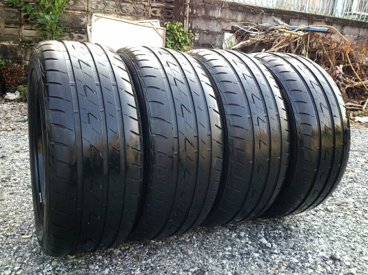 ขายยาง 225/50R17 บริดสโตน อีโคเปีย ยางสัปดาห์ที่42ปี14 ดอกยางหนาลึกสดเท่ากันไม่มีปะสวยๆ จำนวน 1 ชุด