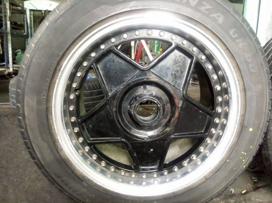 แม็กmodena แยกชิ้น เจแปน ลายเดียวกับเฟอรารี่F40 ขอบ 16 ราคา 8500 แม็กmodena แยกชิ้น เจแปน ลายเดียวกับเฟอรารี่F40 ขอบ 16 ราคา 8500