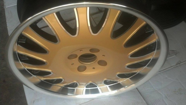 แม็กวีไอพี่ ขอบ 17 ขนาด 4 รู 100 เนียนๆ แม็กวีไอพี่ ขอบ 17 ขนาด 4 รู 100 เนียนๆ