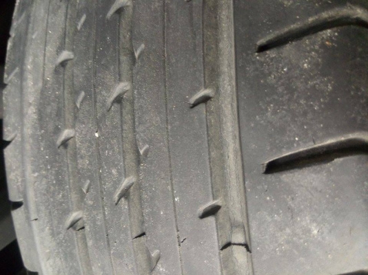 แม็ก 16 พร้อมยาง 195 45 16 ราคา 5900 แม็ก 16 พร้อมยาง 195 45 16 ราคา 5900