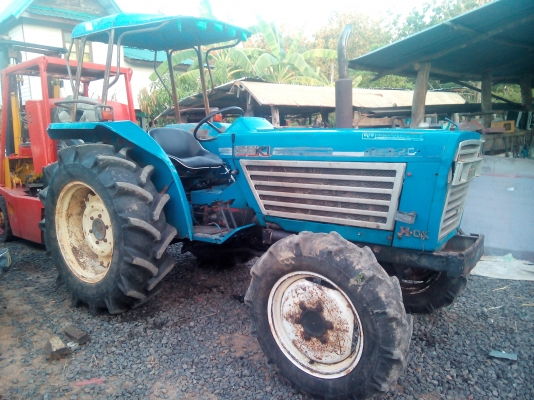 ลดลุดๆงดต่อรอง65000บาท รถไถอิเซกิ 32เพลา4WD 32แรง ตัวเปล่า ขับเคลื่อน4ล้อ ราคาเบาๆ