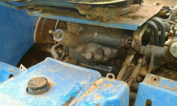 ลดลุดๆงดต่อรอง65000บาท รถไถอิเซกิ 32เพลา4WD 32แรง ตัวเปล่า ขับเคลื่อน4ล้อ ราคาเบาๆ