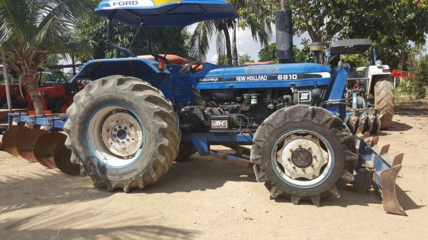ขาย FORD 6610 2เพลา สภาพงามๆ  เครื่องดี เกียร์ดี