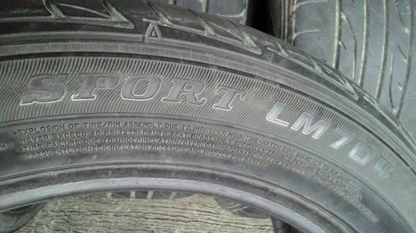 235/50R18 DUNLOP SP SPORT LM704 ปี2014 ชุด 4 เส้น tel.081-427-3941 235/50R18 DUNLOP SP SPORT LM704 ปี2014 ชุด 4 เส้น tel.081-427-3941