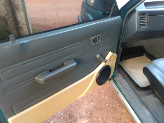 ขายมาสด้าแคปB2500ปี40เครื่องอีซูซุมังกรฝาดำเครื่องดีคัดซีสวยสีสวย พวงลัยเพาเวอ79000บ.