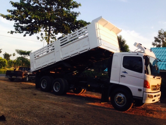 ขาย10ล้อดั้ม2เพลา HINO MEGA260แรง สภาพสวยพร้อมใช้งาน เอกสารพร้อมโอน ราคา1.5ล้าน สนใจโทร 090-8588220คุณนะ 093-3258446คุณบิว หรือเข้าดูสินค้าอื่นๆได้ที่ www.truck.in.th/498 หรือเพจFacebook ณรงค์ ซื้อขายรถมือสอง (เว็บไซต์ส่วนตัว) หรือFacebook ตลาดรถมือสอง คุ