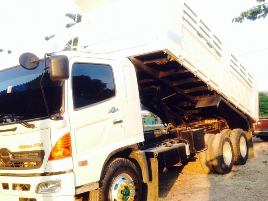 ขาย10ล้อดั้ม2เพลา HINO MEGA260แรง สภาพสวยพร้อมใช้งาน เอกสารพร้อมโอน ราคา1.5ล้าน สนใจโทร 090-8588220คุณนะ 093-3258446คุณบิว หรือเข้าดูสินค้าอื่นๆได้ที่ www.truck.in.th/498 หรือเพจFacebook ณรงค์ ซื้อขายรถมือสอง (เว็บไซต์ส่วนตัว) หรือFacebook ตลาดรถมือสอง คุ