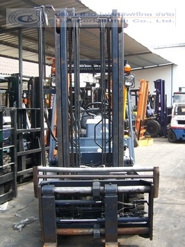 ขาย รถโฟล์คลิฟท์ KOMATSU รุ่น FD20-11 ขาย รถโฟล์คลิฟท์ KOMATSU รุ่น FD20-11