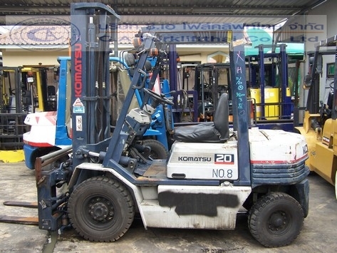 ขาย รถโฟล์คลิฟท์ KOMATSU รุ่น FD20-11