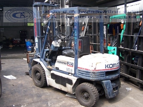 ขาย รถโฟล์คลิฟท์ KOMATSU รุ่น FD20-11 ขาย รถโฟล์คลิฟท์ KOMATSU รุ่น FD20-11