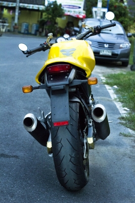 >>  ขาย DUCATI MONSTER M900 ปี99 INV สภาพสวยครับ รับส่งรถให้ทั่วไทย <<