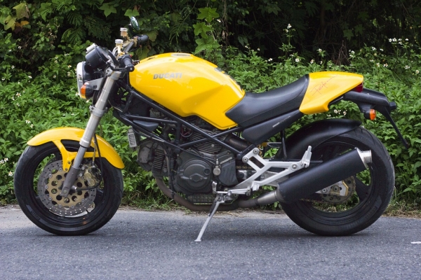 >>  ขาย DUCATI MONSTER M900 ปี99 INV สภาพสวยครับ รับส่งรถให้ทั่วไทย <<