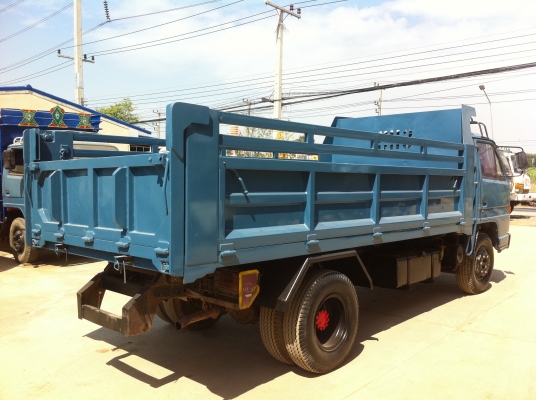 ขายรถบรรทุก 6 ล้อ ดั้ม ISUZU NPR เครื่อง 115 แรงม้า ทะเบียนพร้อมโอน ราคาต่อรอง ทำสีใหม่ เดิม-บาง ขายรถบรรทุก 6 ล้อ ดั้ม ISUZU NPR เครื่อง 115 แรงม้า ทะเบียนพร้อมโอน ราคาต่อรอง ทำสีใหม่ เดิม-บาง