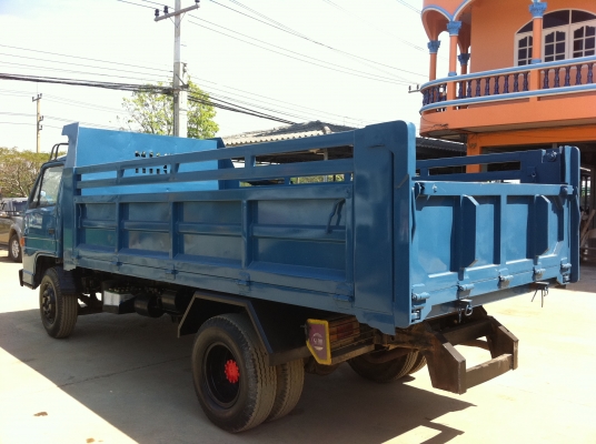 ขายรถบรรทุก 6 ล้อ ดั้ม ISUZU NPR เครื่อง 115 แรงม้า ทะเบียนพร้อมโอน ราคาต่อรอง ทำสีใหม่ เดิม-บาง ขายรถบรรทุก 6 ล้อ ดั้ม ISUZU NPR เครื่อง 115 แรงม้า ทะเบียนพร้อมโอน ราคาต่อรอง ทำสีใหม่ เดิม-บาง