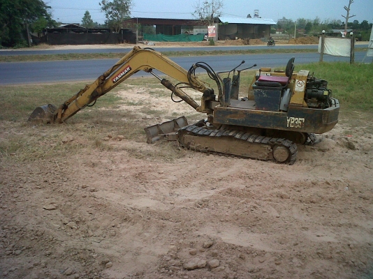 ขายรถแบคโฮเล็ก PC30 ตามสภาพคับ รถใช้งานได้ ปรับปรุงนิดหน่อยสวยเลยครับ ขายรถแบคโฮเล็ก PC30 ตามสภาพคับ รถใช้งานได้ ปรับปรุงนิดหน่อยสวยเลยครับ