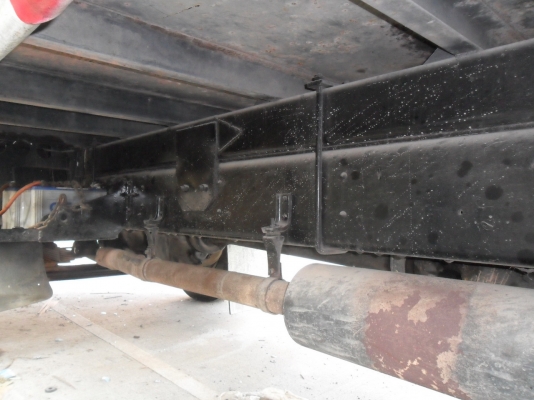 ขายรถบรรทุก 6 ล้อ ISUZU ROCKY ยาว 7 เมตร
