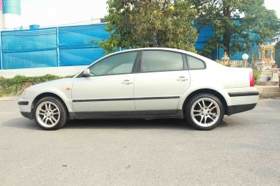 ขาย VOLKSWAGEN PASSAT HIGHLINE 1.8