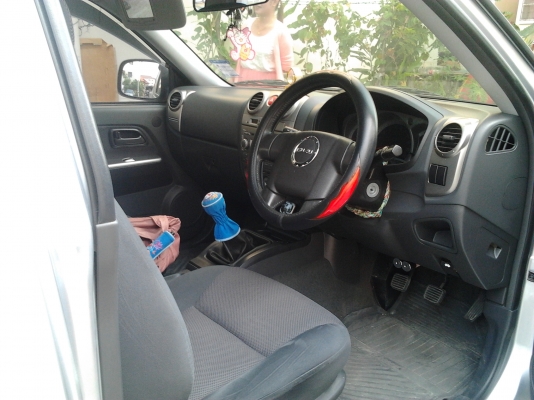 ขายด่วน  ไฮแลนเดอร์  ปี  07  ขายถูก