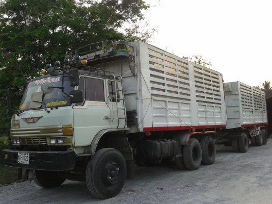 ขายรฤบรรทุก 22 ล้อ