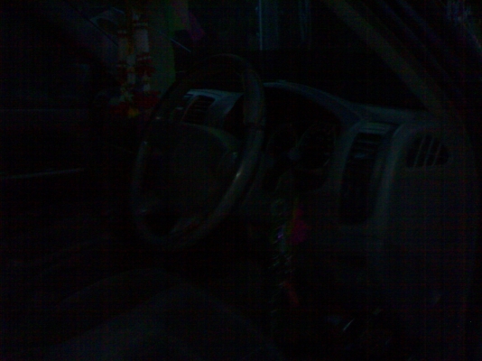 ขาย D MAX LS โฟวิล ปี 02 ตัวท๊อปออกป้ายแดงคับ