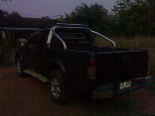 ขาย D MAX LS โฟวิล ปี 02 ตัวท๊อปออกป้ายแดงคับ