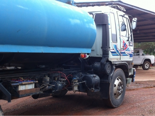 ลดแล้วจ้า !! รถบรรทุก 10 ล้อ 1 เพลา เหลือ 850,000