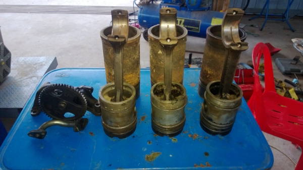 ขายลูกสูบ ฮีโน DK10