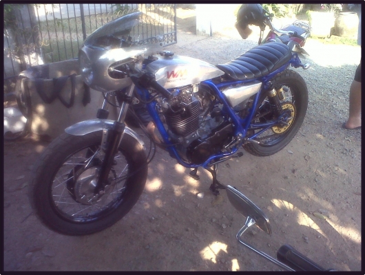 ขาย sr400 อินวอย+สพม.เลขเต็มCafe ราคา 68000 ขาย sr400 อินวอย+สพม.เลขเต็มCafe ราคา 68000