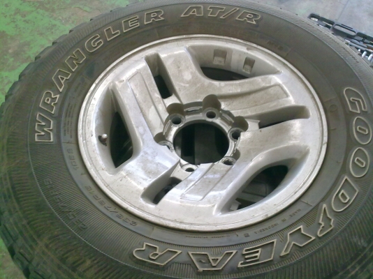 ล้อไทเกอร์ ขอบ 15พร้อมยางสวยๆ