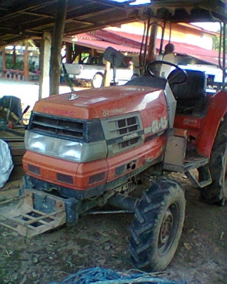 ขายรถไถ คูโบต้า GL-23 รถนำเข้า ทำงาน 2000 ช.ม มีอุปกรณ์ จอบหมุนและผานพวน เครื่องแน่นยางดี