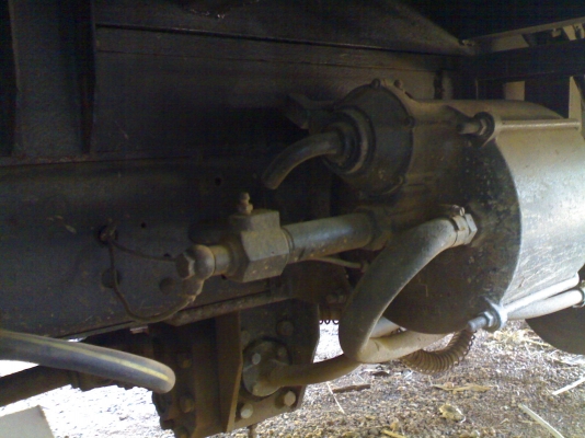 ขายรถ6ล้อดั้มNPR115รถห้าง