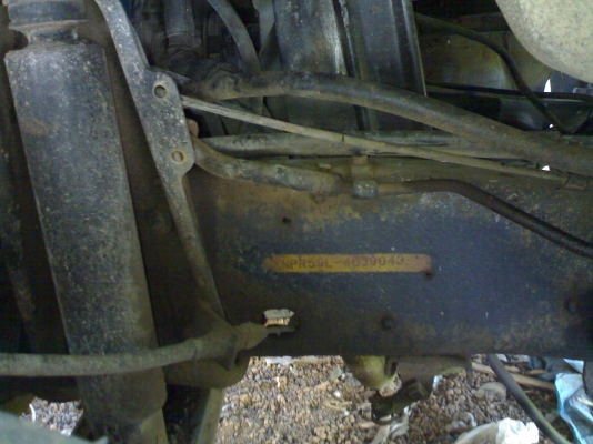 ขายรถ6ล้อดั้มNPR115รถห้าง