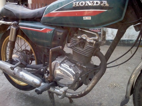 Honda JX สภาพสวย พร้อมขับ ทะเบียนตอง9 Honda JX สภาพสวย พร้อมขับ ทะเบียนตอง9