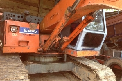 ขาย รถแบคโครHITACHI -120ฮิตาชิ UH-045-5. สภาพดีพร้อมใช้งาน