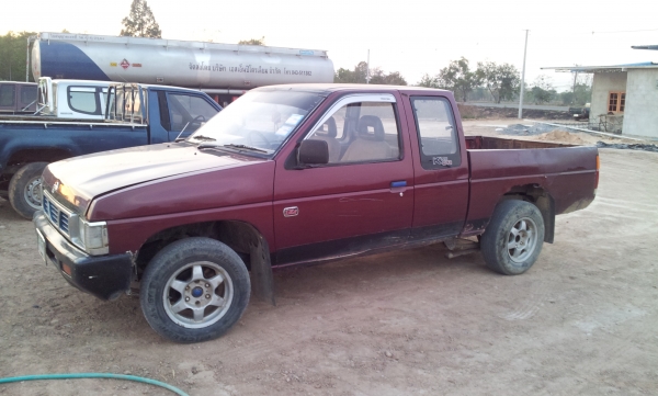 ขาย นิสสัน แค๊บ ปี38 ถูกๆ ครับ ขาย นิสสัน แค๊บ ปี38 ถูกๆ ครับ