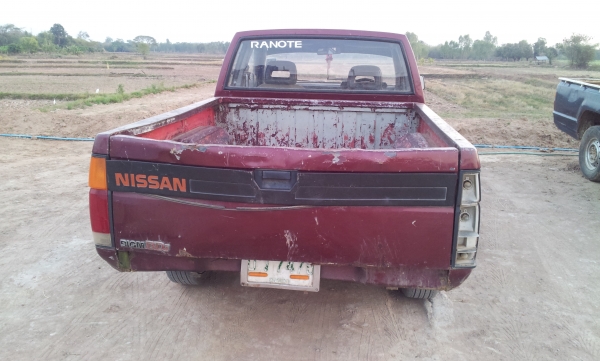 ขาย นิสสัน แค๊บ ปี38 ถูกๆ ครับ ขาย นิสสัน แค๊บ ปี38 ถูกๆ ครับ