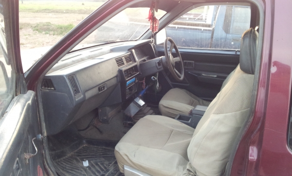 ขาย นิสสัน แค๊บ ปี38 ถูกๆ ครับ ขาย นิสสัน แค๊บ ปี38 ถูกๆ ครับ