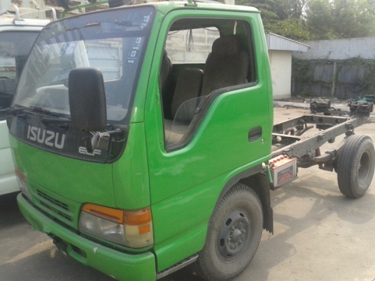 ขายรถ ISUZU บรรทุก 4ล้อ ไม่ติดเวลา หัวคัดซี เครื่อง85แรงม้า
