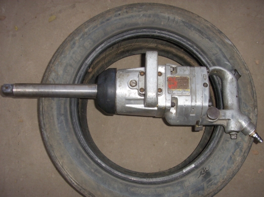 ขายบล็อคลมใหญ่   1"  uryu  รุ่น  UW  3800