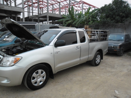 ขายดาวน์ TOYOTA VIGO 2.5J 39000 บาท