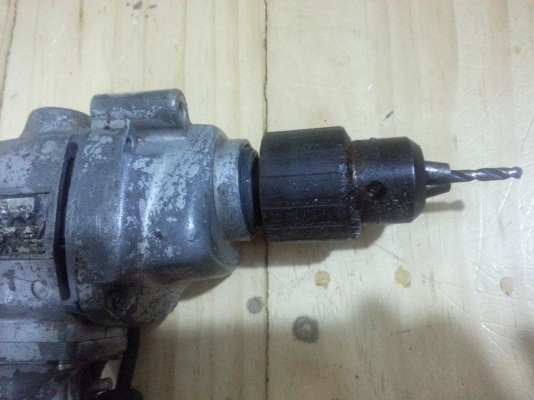 ขายสว่านไฟฟ้ารอบช้าHitachiขนาด5หุนซักตัวคับ ขายสว่านไฟฟ้ารอบช้าHitachiขนาด5หุนซักตัวคับ