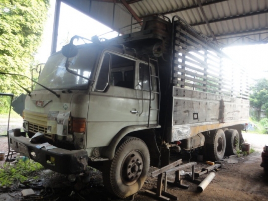 HINO F187   หัวเดิม  เครื่องเดิม  รถจอด ม79 ค่ะ