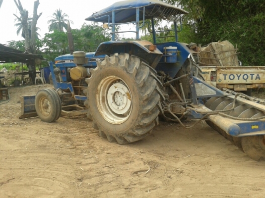 FORD 6610  คานหน้านิวฮอนแลนด์ มีเล่มพร้อมค่ะ