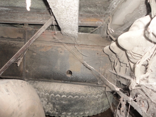 HINO  FL177  หัวเปลี่ยน  เครื่องเดิม  รถแจ้งจอดค่ะ