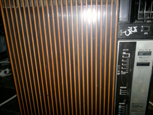 แอร์คอนดิชั่น หน้าต่างหรือวางตั้งได้ใช้ไฟ100vขายพร้อมหม้อแปลง