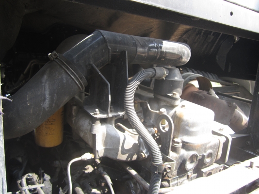 นิสสันUDเครื่อง220แรง-รถห้างปี47ยาว7,20มสภาพพร้อมใช้- นิสสันUDเครื่อง220แรง-รถห้างปี47ยาว7,20มสภาพพร้อมใช้-