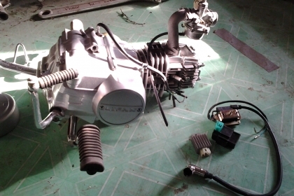 ขายเครื่องไลฟาน110พร้อมใบคุมเครื่องคับ