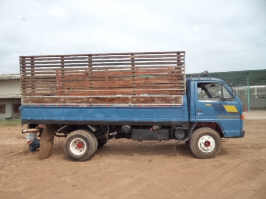 ขายรถ6ล้ออีซูซุ115 แรงF หลัง สโลว์กลาง สภาพสวยพร้อมใช้งานคับ