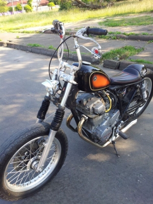 Yamaha XS 250 แต่ง Old School ทะเบียนแท้ Yamaha XS 250 แต่ง Old School ทะเบียนแท้